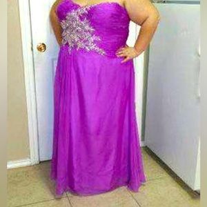 Plus size prom dress